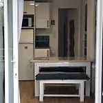Tatil parkı Refait A Neuf En Octobre 2025 Dans Villages Fougeres Villages Sous Les Pins Pas De Draps Serviettes Dans Le Menage A Vous De Le Faire Obligatoirement