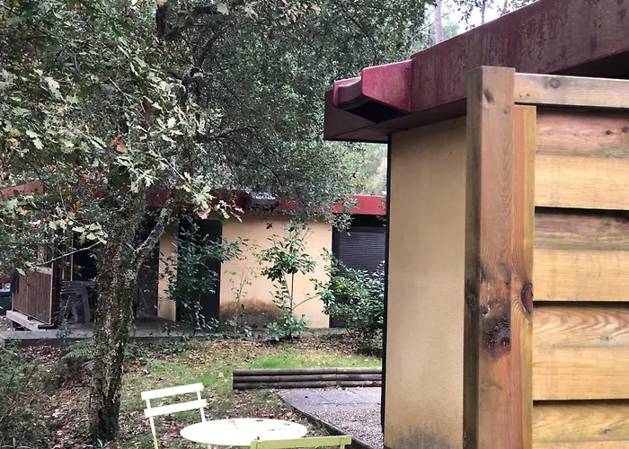 Refait A Neuf En Octobre 2025 Dans Villages Fougeres Villages Sous Les Pins Pas De Draps Serviettes Dans Le Menage A Vous De Le Faire Obligatoirement